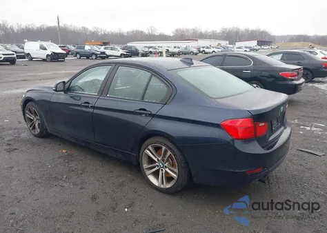 2013 BMW 335I из США, поврежденный, VIN WBA3A9C55DF475617